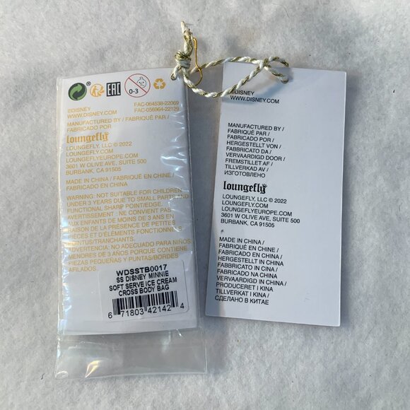 Disney Loungefly Stitch Shoppe Mickey Mouse Sprinkles Scented Pin - Picture 2 of 2